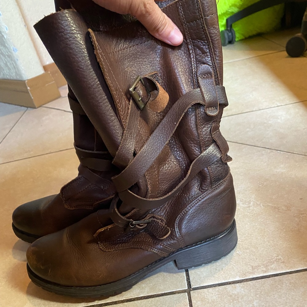 Steve Madden combat boots